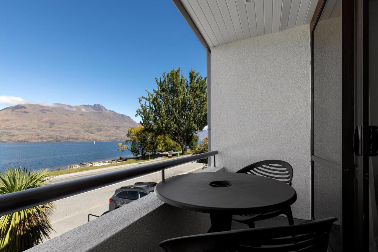 Queenstown House Lakeside Bagian luar foto