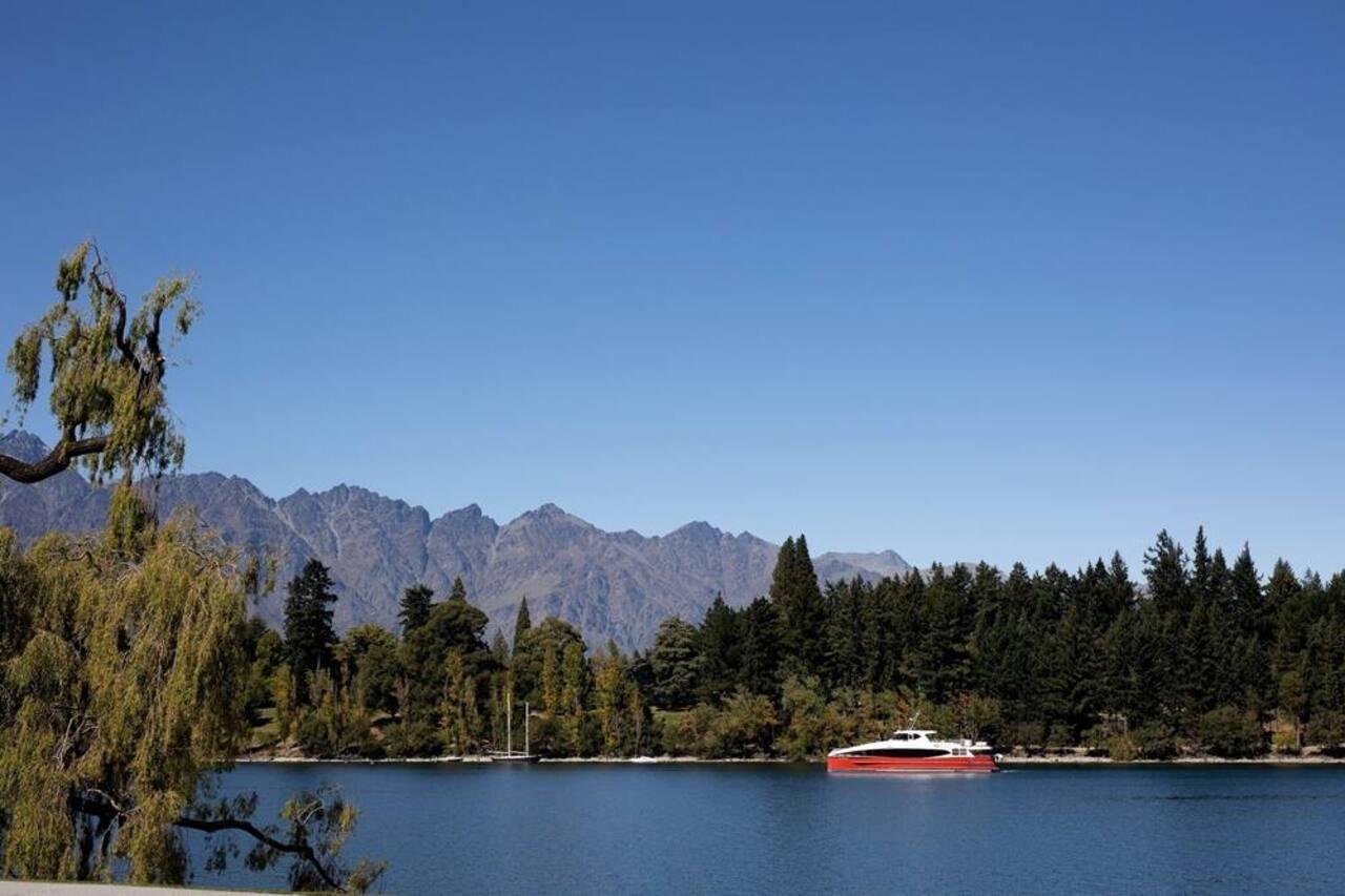 Queenstown House Lakeside Bagian luar foto
